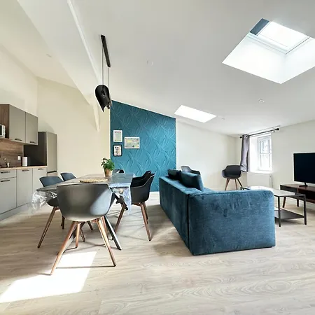 Appartement Spacieux 8 Couchages En Centre De N9